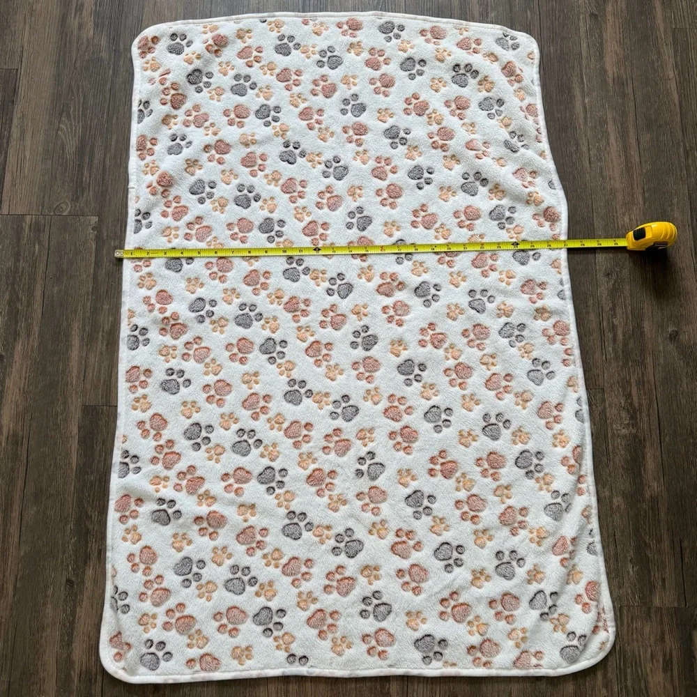 Snuggle Puppy 2 Piece Warm Soft Fluffy Fleece Flannel Pet Cat Dog Blanket Throw